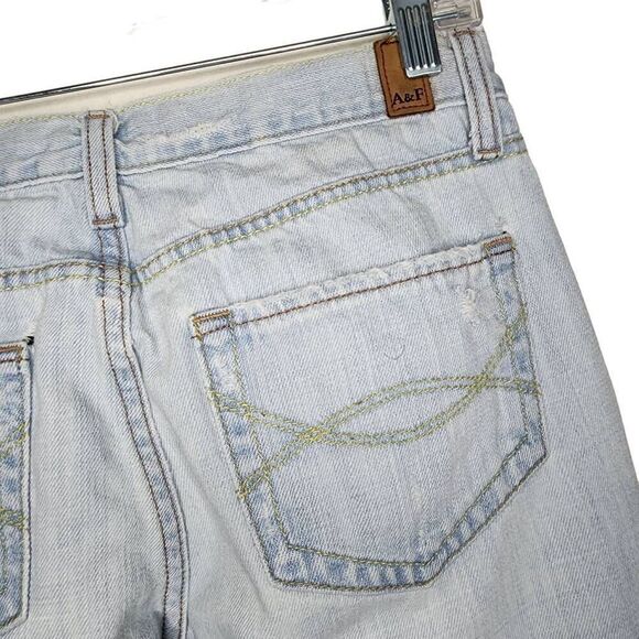 Abercrombie & Fitch Women Jeans, Light Wash "Madison" Bootcut Jeans, Sz 4 Long - Picture 8 of 11